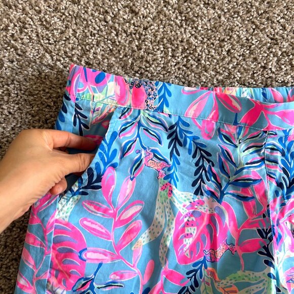 Lilly Pulitzer Women's Sz XL Blue & Pink Floral Print Ocean View SHORT - Picture 4 of 10
